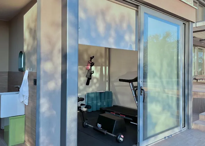 Dianas Garden Design Villa *