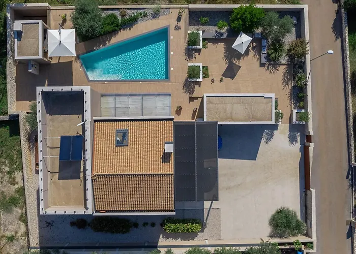 Villa Dianas Garden Design Umag